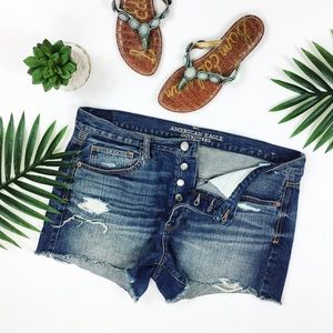 american eagle • distressed denim shorts